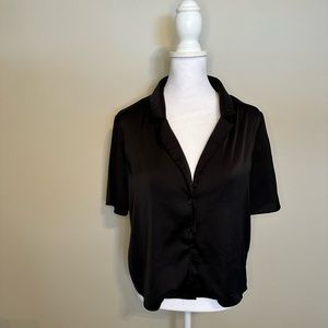 Divided Short Sleeve Satin Button Down